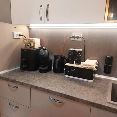 Dellux - Petra 바르나