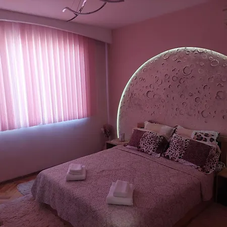 Dellux - Petra Daire *