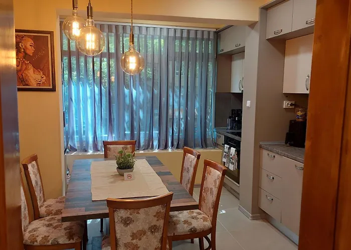 Appartement Dellux - Petra *